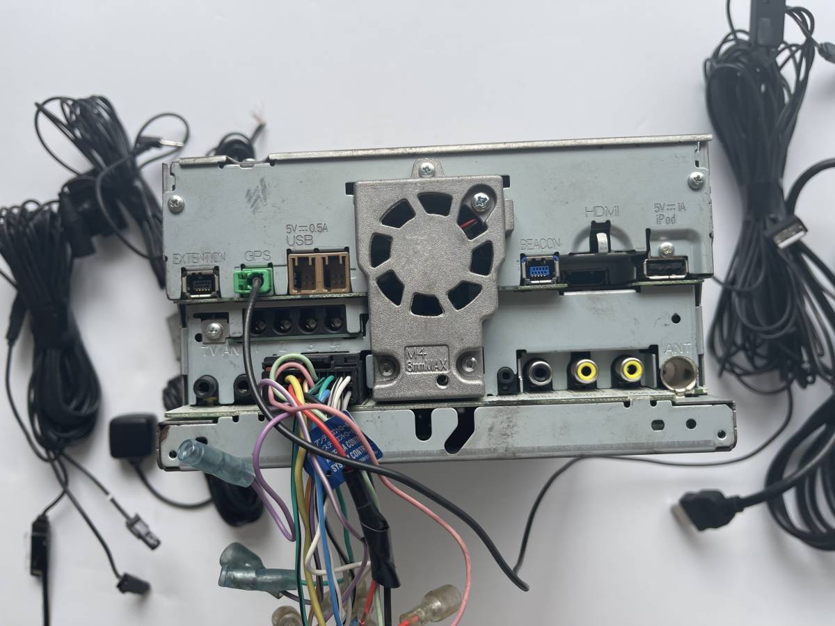 カロッツェリア Pioneer AVIC-RZ99 カーナビ Serial No PFTW038061JP