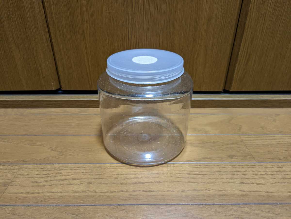 数量限定，格安 硬質クリアボトル 2300cc 16個 菌糸瓶 菌糸ビン クリアボトル(飼育ケース)｜売買されたオークション情報、yahooの商品情報をアーカイブ公開 - オークファン 飼育ケース
