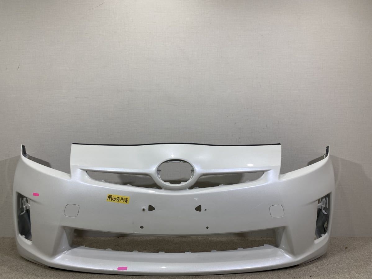 ZVW30 前期 プリウス 純正 フロントバンパー (070 ホワイトパール