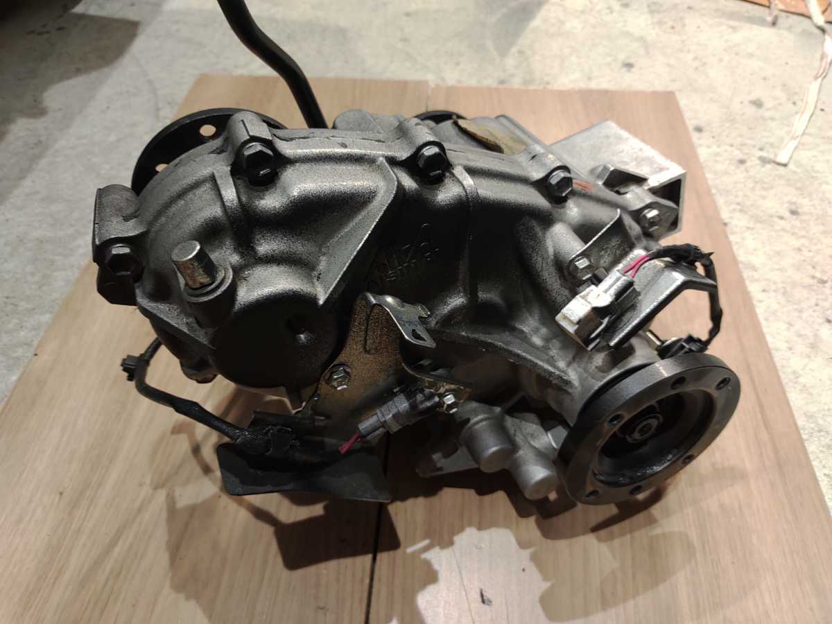 ジムニーJB64トランスファーダウンギア5.7組込済JB74AT車にも