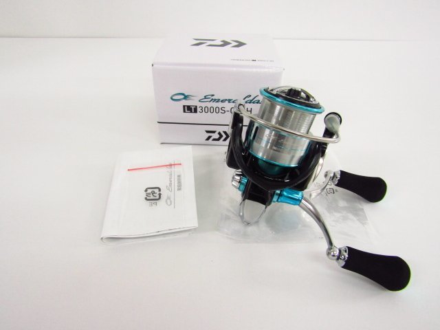 DAIWA 19 Emeraldas LT3000S-C-DH リール▽A9288 リール Daiwa 19