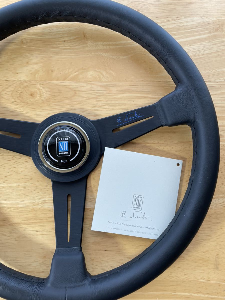 ナルディクラシック 限定ブルーロゴ 正規品 箱付き未使用 N902 36パイ 