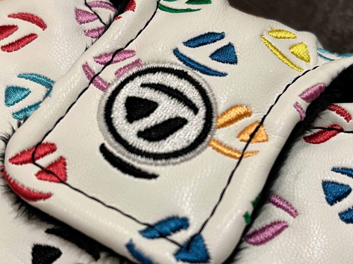 【ラスト1個希少品】新品 テーラーメイド 限定ヘッドカバー パター用 スパイダー用 マルチカラーマグネット開閉 送料無料_4