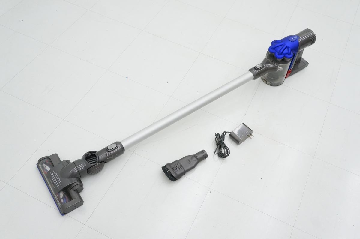 限定セール，セール ダイソン 充電式 コードレスクリーナー DC35 サイクロン掃除機(ダイソン)｜売買されたオークション情報、yahooの商品情報をアーカイブ公開 - オークファン ダイソン