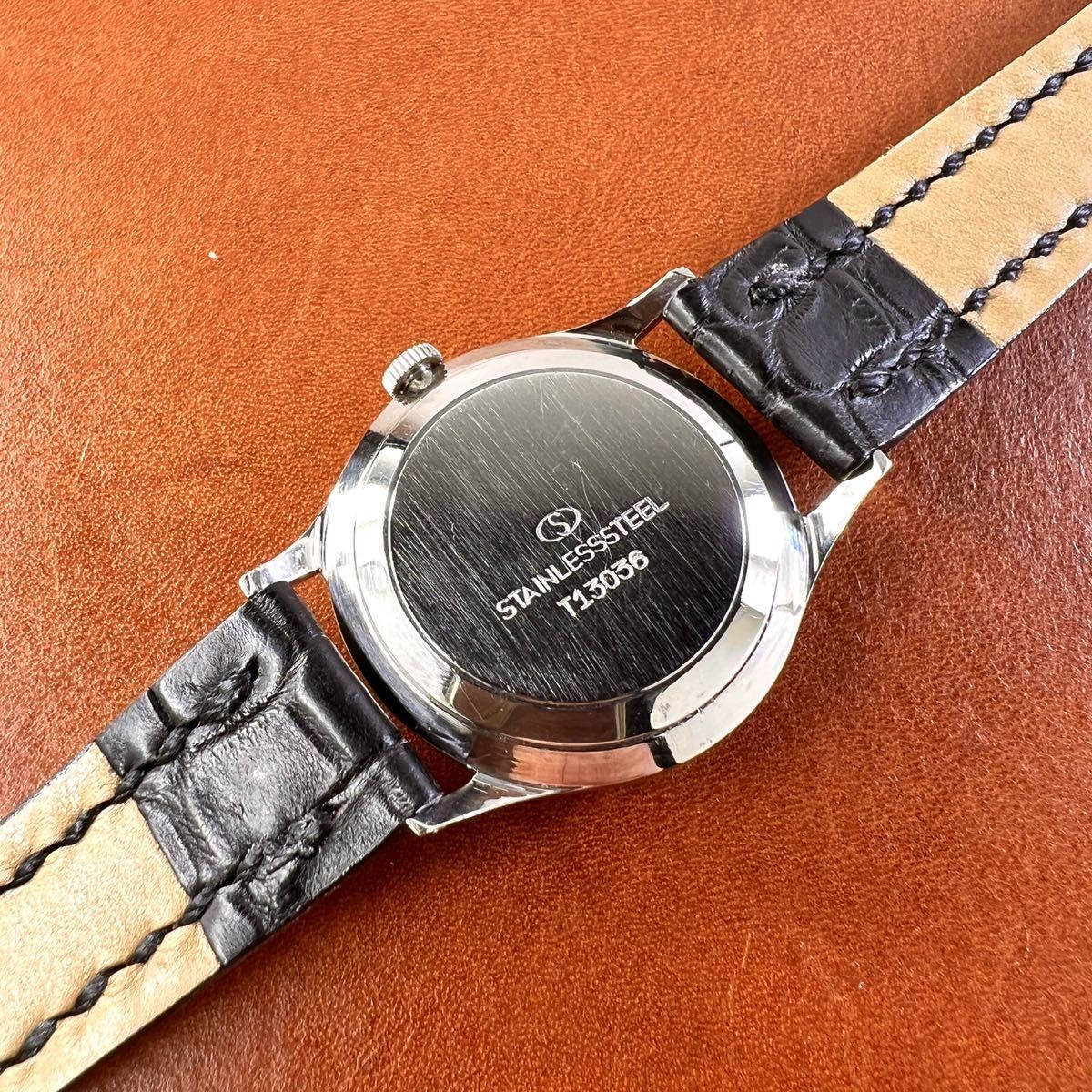 OH済! 極美品! Orient Jupiter 黒文字盤 クロコダイル本革手縫いベルト 