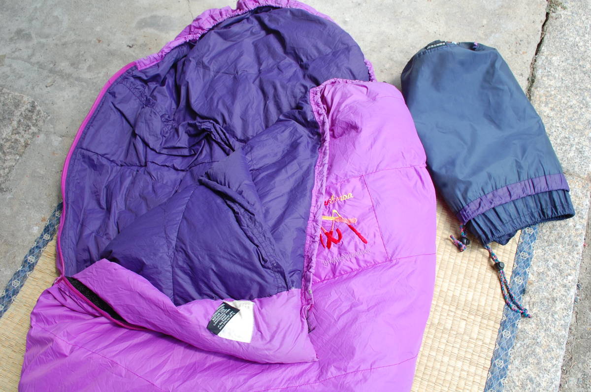 アウトドア ダウンシュラフ KARRIMOR 寝袋 PERTEX ①