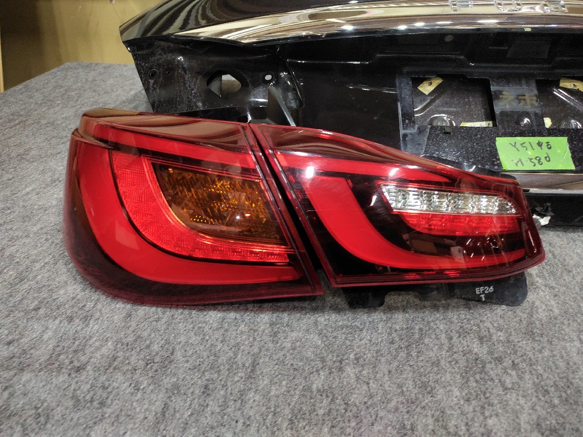 中古】キャンセルのため再出品 Y51 フーガ リヤ 周り 後期 