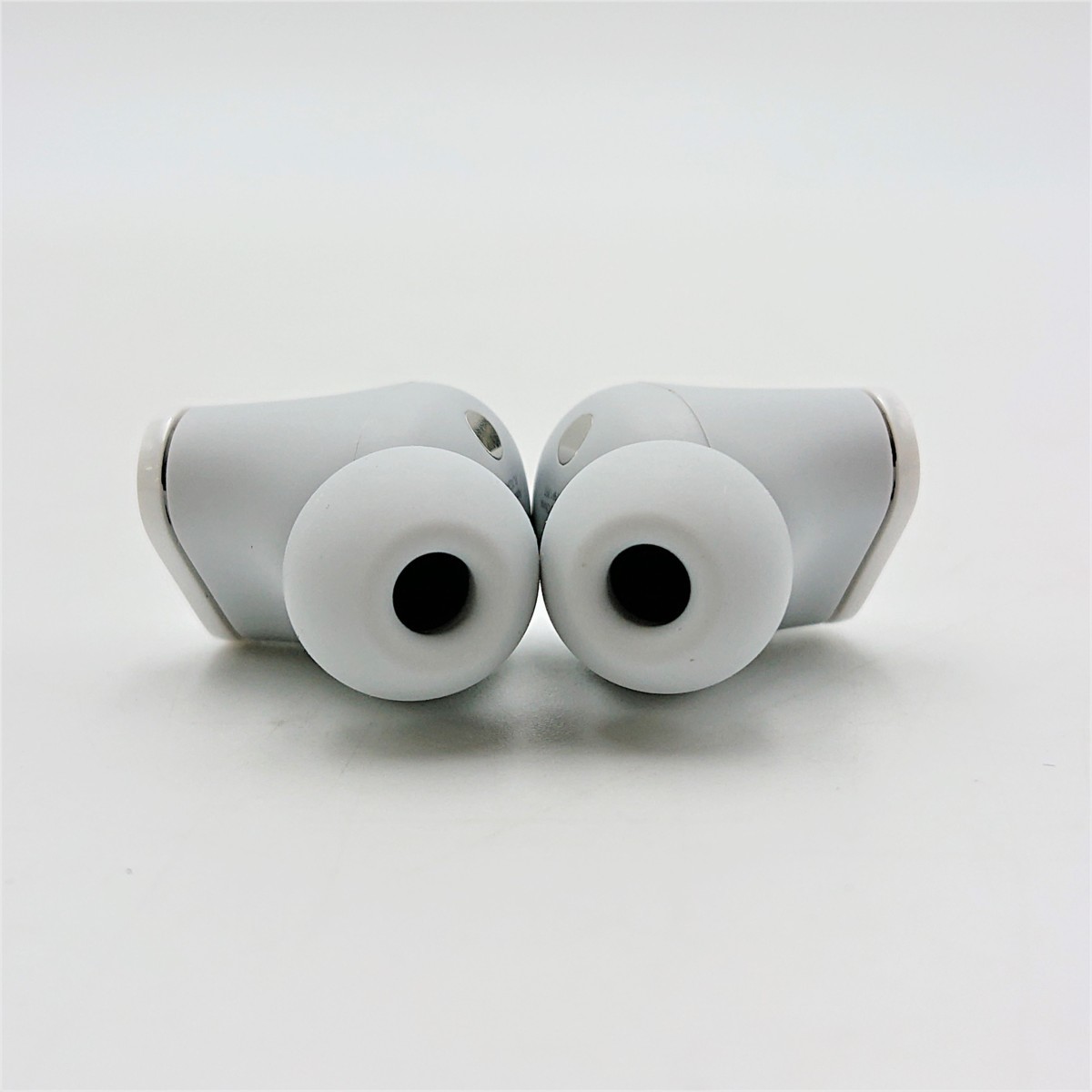 Beats Buds Studio Wireless - Noise Cancelling MJ4Y3PA⁄A True