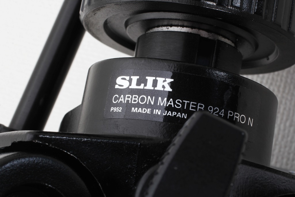 極上品◆SLIK スリック カーボンマスター 924 PRO N 三脚 + 雲台 SH-807N◆ケース，A374 カーボンマスター 0 PRO カーボン大型三脚 + 大型自由雲台