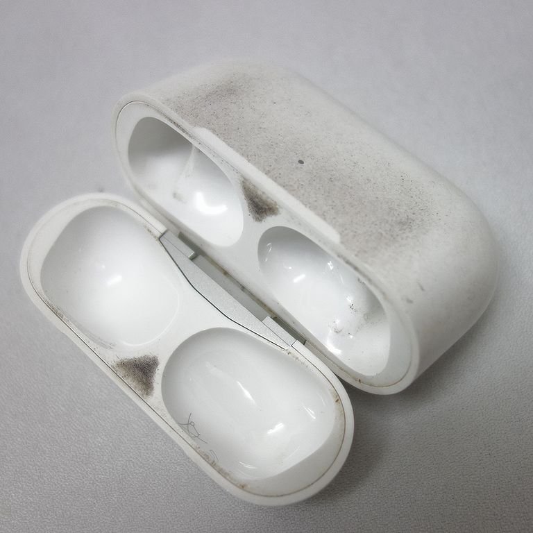 AirPods Pro アップル Dz407731 Apple&frasl;アップル 格安1円スタート 1円スタート 難あり Air Pods Pro with Wireless Charging Case MWP22J/A 【東0807-50-0822】清