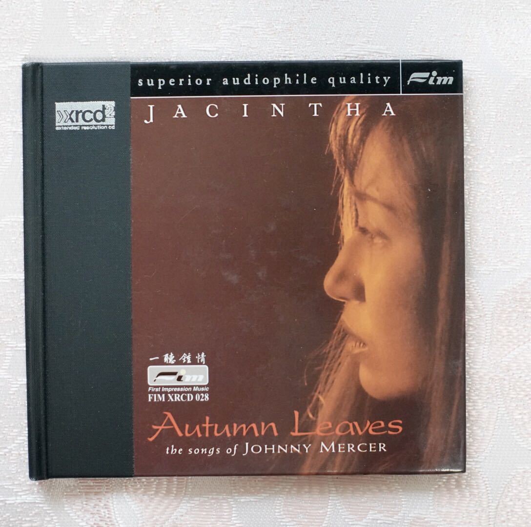 Autumn Leaves Jacintha : Leaves: ミュージック - ⁄ LEAVES AUTUMN