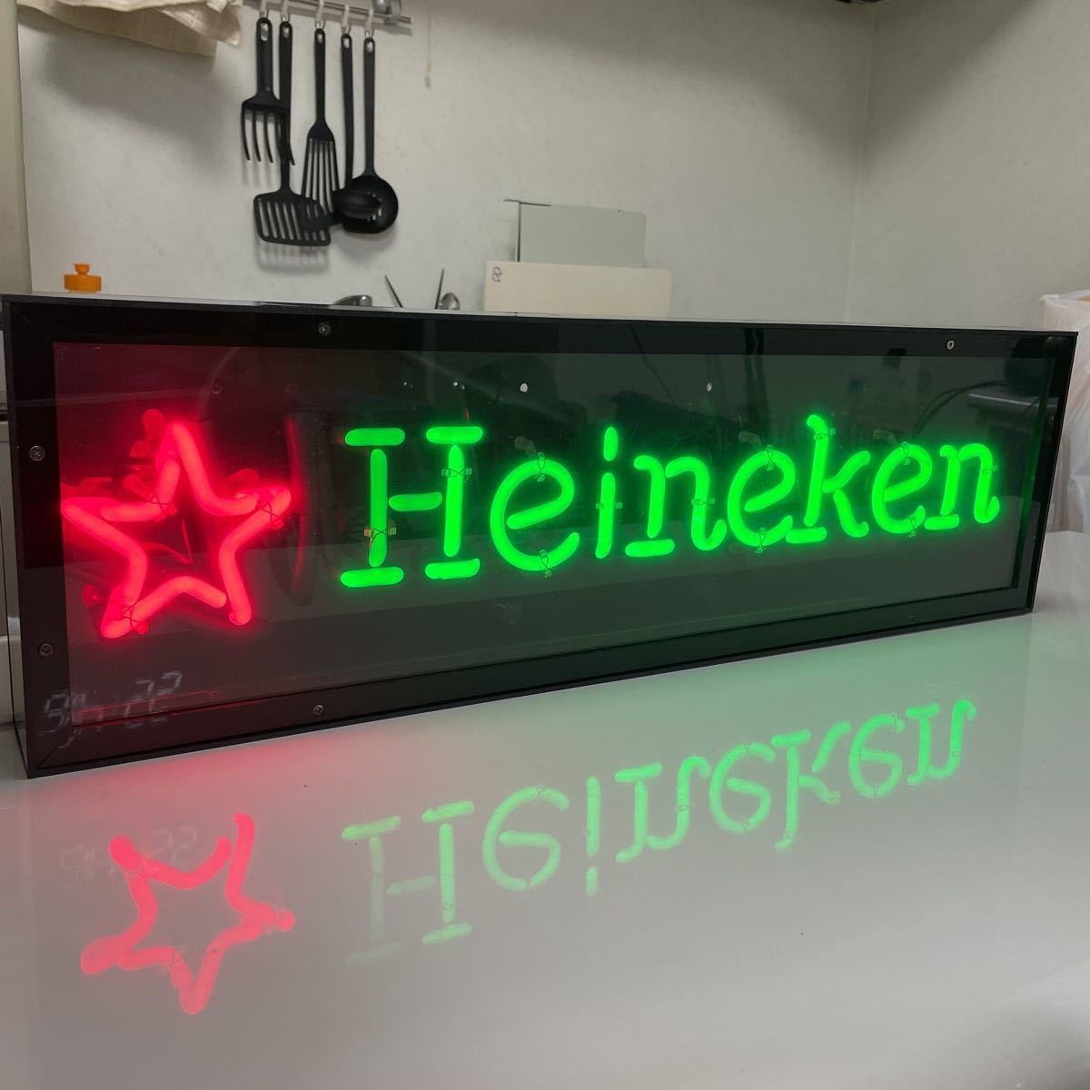 ハイネケン Heineken ネオン看板 ネオン管 電飾看板 電光掲示板 電光看板 
