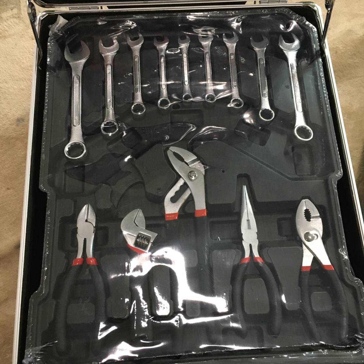 現状品 中身未使用品 ホームツールセット 工具セット 工具箱 作業道具 