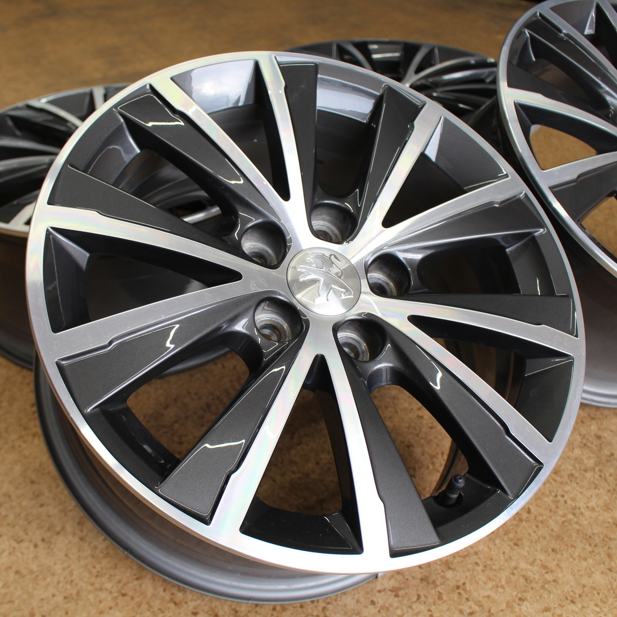 Peugeot プジョー 308 純正 16インチ 7J+44 PCD108 ハブ径65mm 希少
