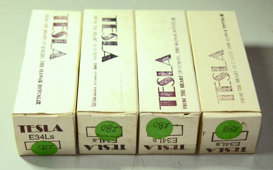 真空管EL34/6CA7 TESLA 4本セット