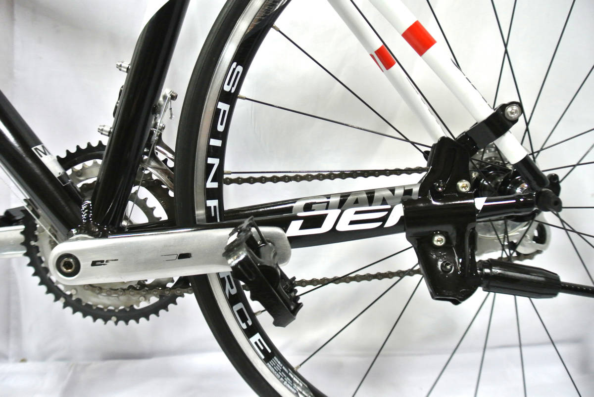 8-106 ☆ 1円～ 【GIANT】※ DEFY カーボン 超軽量10.4キロ 軽快ロード 