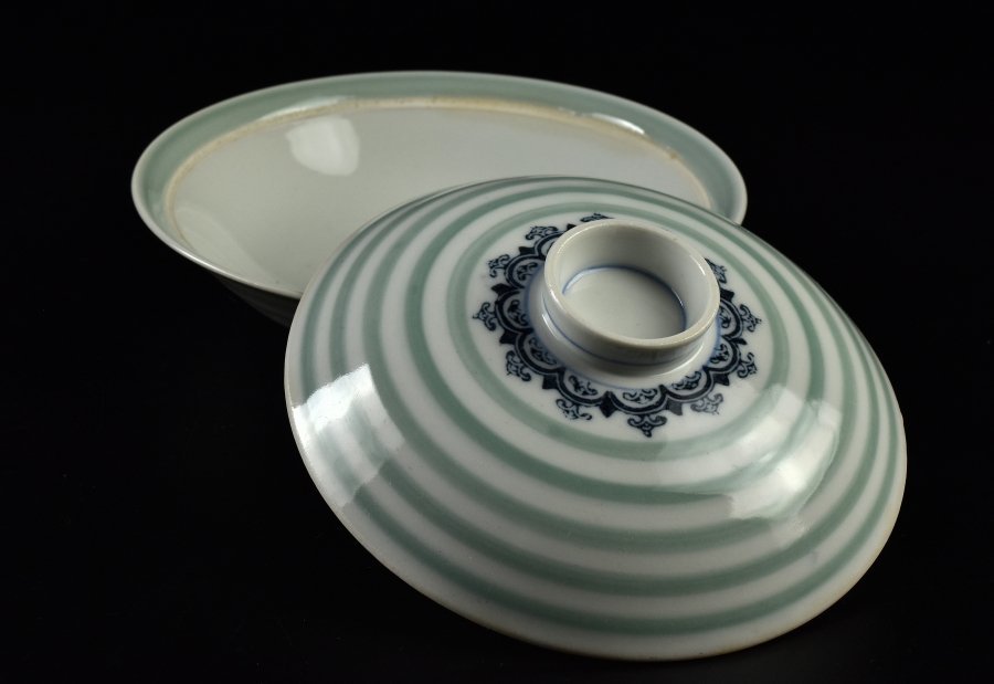 蓋付茶碗 赤絵 七客 - 赤壁 九谷 蔵c4561a染付 金襴手 浅蓋物 公式通販 染付蓋茶碗10客 メルカリ 染付蓋付碗10客 伊万里 染付 松韻堂