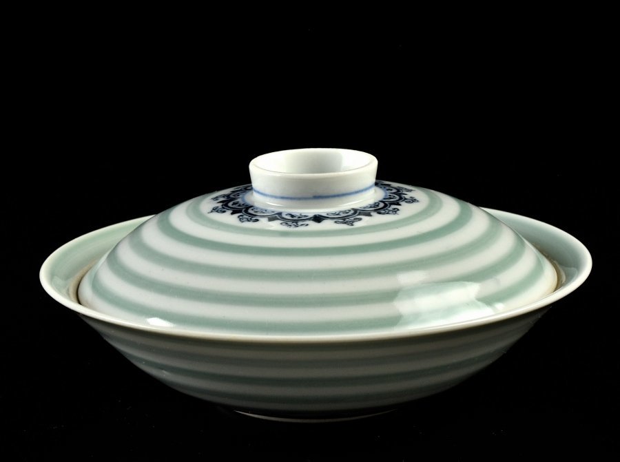 蓋付茶碗 赤絵 七客 - 赤壁 九谷 蔵c4561a染付 金襴手 浅蓋物 公式通販 染付蓋茶碗10客 メルカリ 染付蓋付碗10客 伊万里 染付 松韻堂