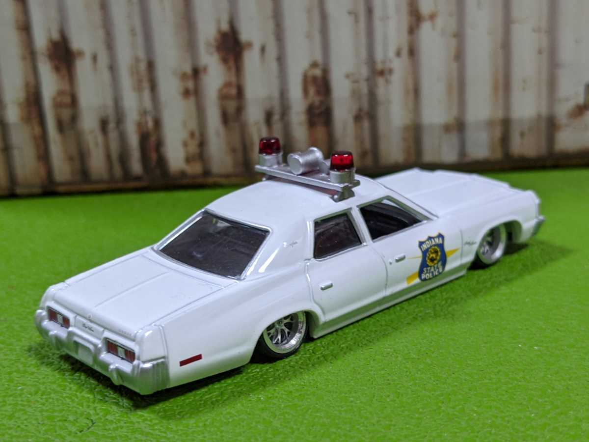 ★1/64 トミカサイズ　ダッジ　ロイヤルモナコ　ポリスカー改深リム、ローダウン、他にも色々出品中! ダッジ Yahoo!オークション - Dodge 0 ローの中古品
