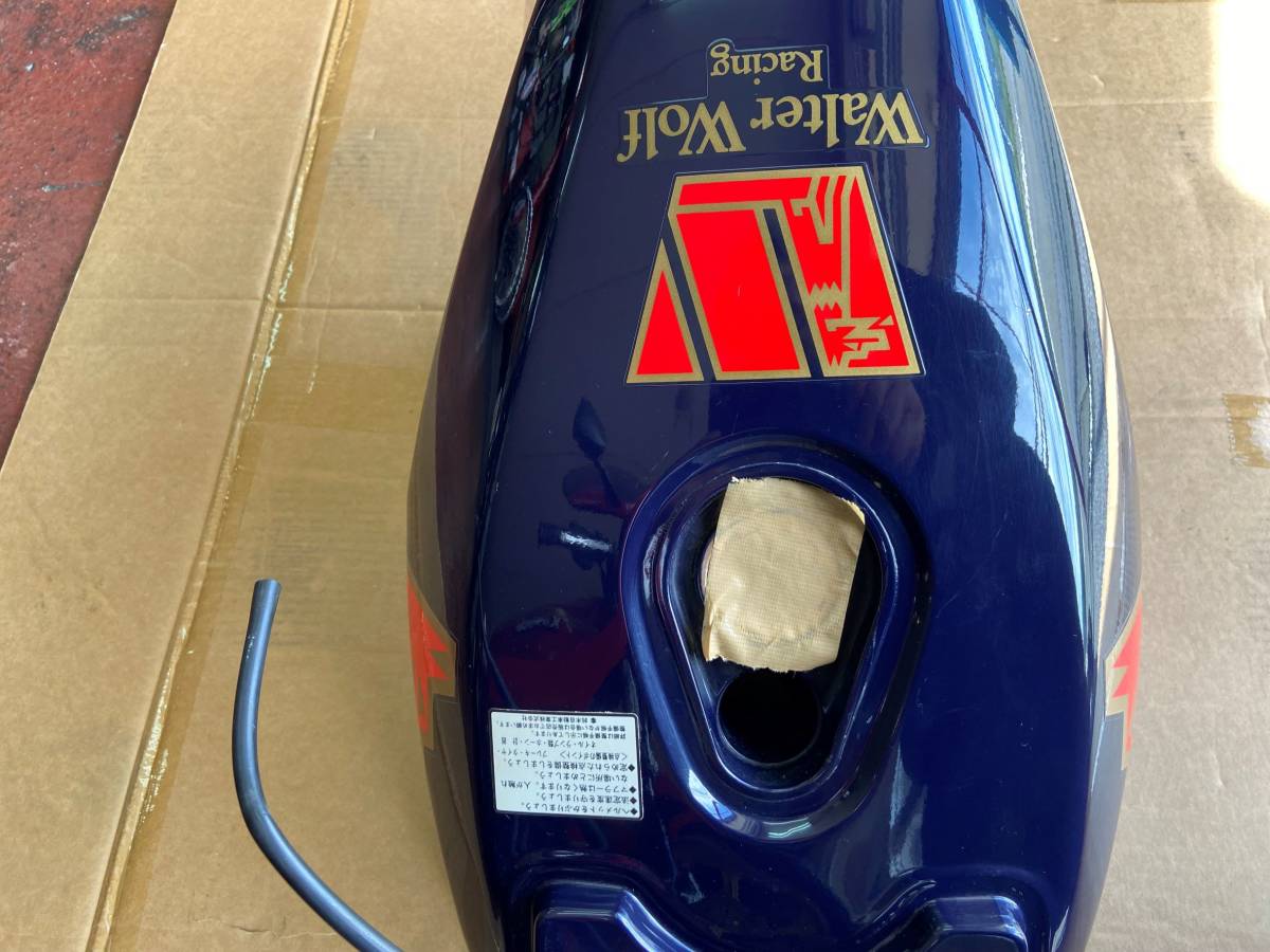 GJ21B rg250ガンマ ガソリンタンク ウォルターウルフ（車両情報:スズキ 