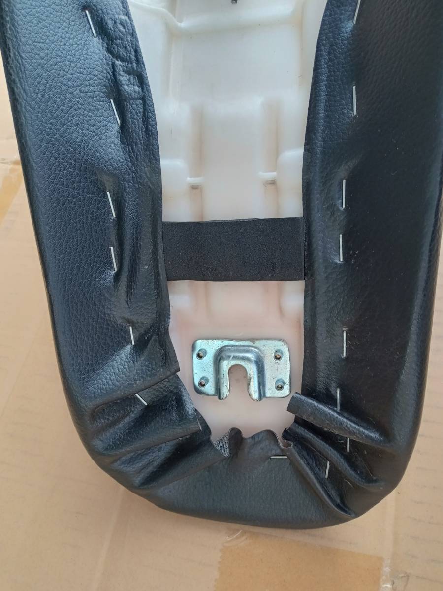 カワサキ KDX220SR最終型用 純正シート