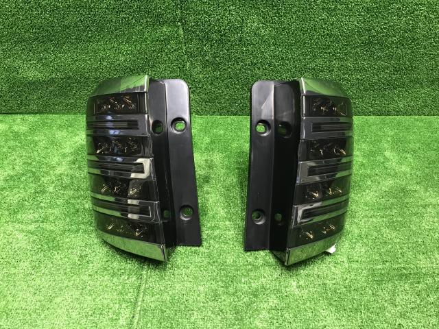 アルファード DBA-ANH20W テール テール左右 ヴァレンティ