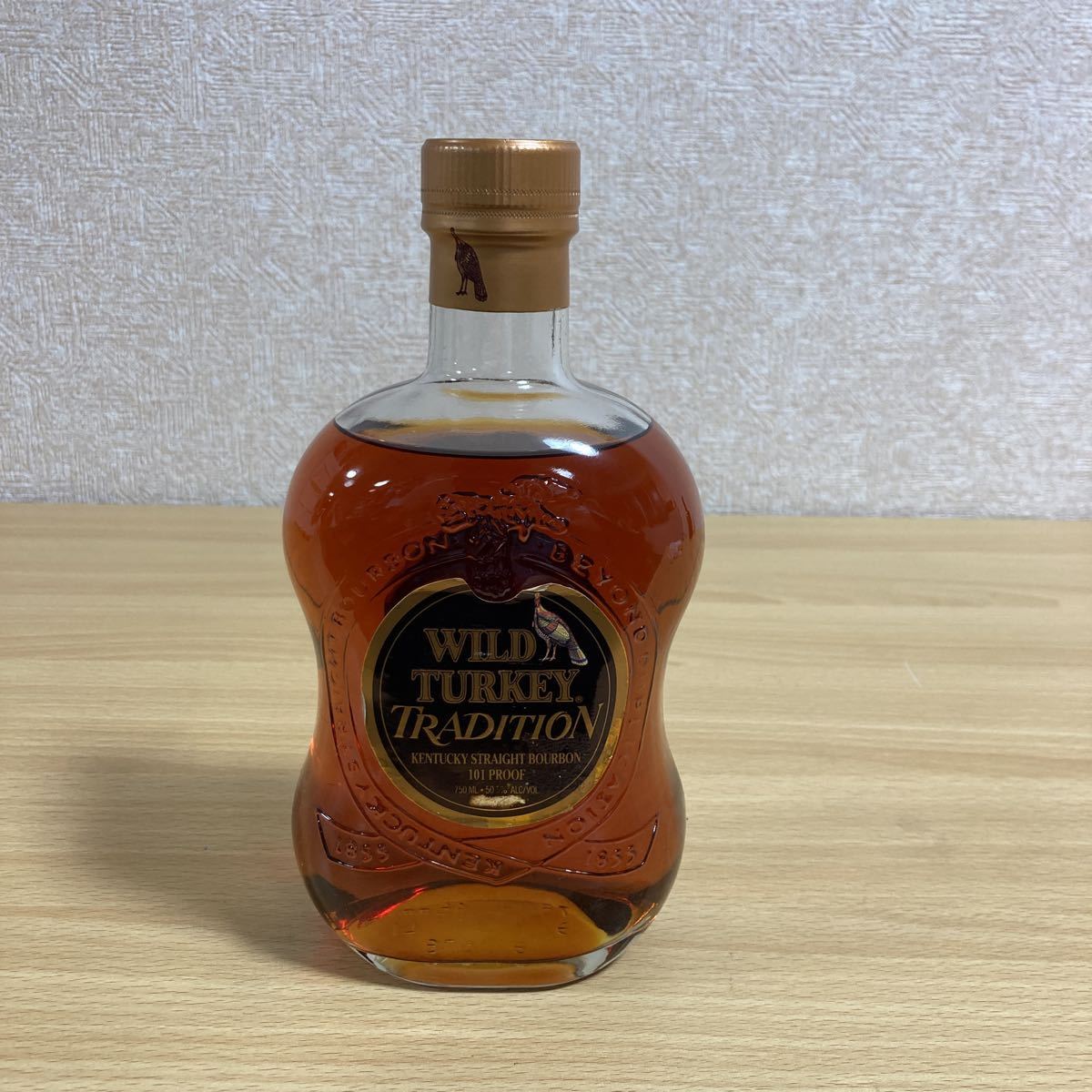 ワイルドターキー WILD TURKEY トラディション バーボン 750ml 【公式