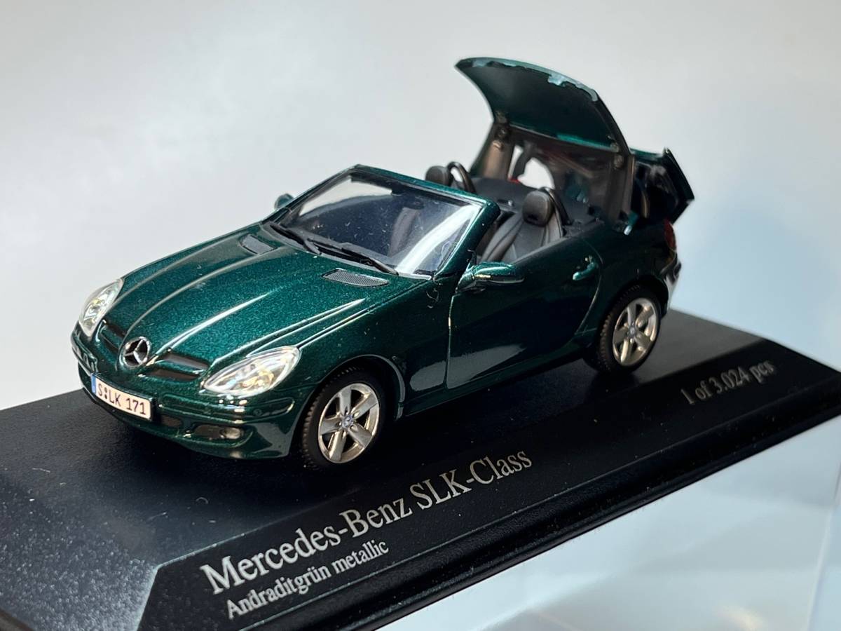 MINICHAMPS 1/43 MERCEDES-BENZ SLK 2004 REF.400 033130 Minichamps 