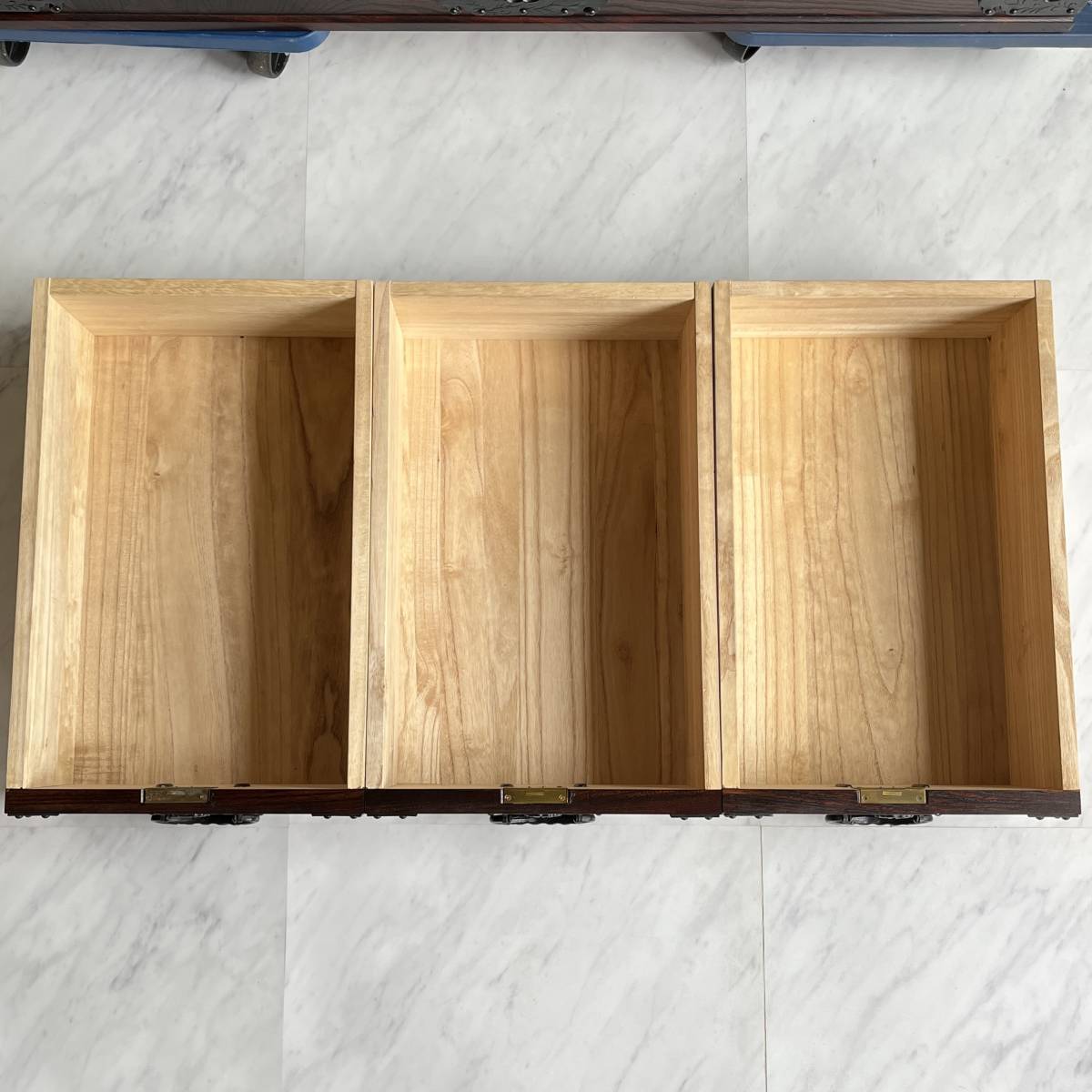 分割使用可能・岩谷堂箪笥 伝統工芸品 和箪笥 チェスト 鉄器金具