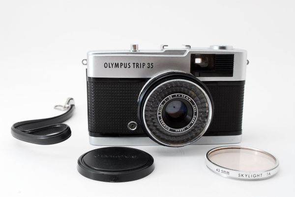 オリンパス OLYMPUS TRIP35 D.Zuiko 40mm F2.8 #77SE04H1048403SE02