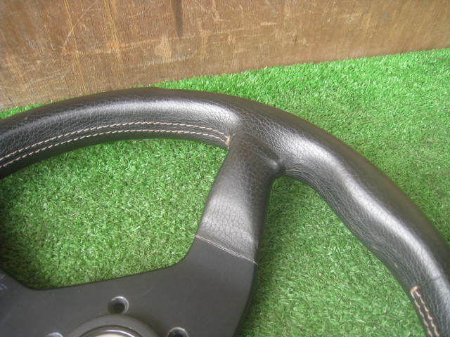 モモ momo ステアリング ハンドル V35 MOMO TYP V35 レザー 06-94 v35
