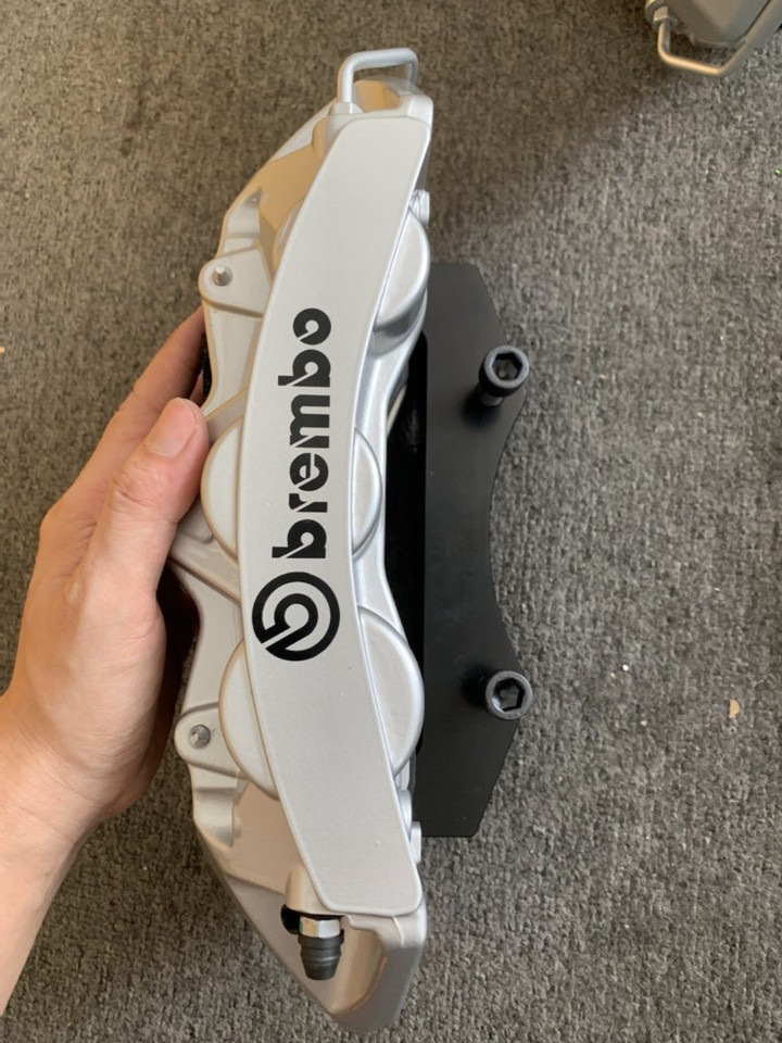brembo ブレンボ ブレーキ キャリパー クラウン マークX GS IS トヨタ  