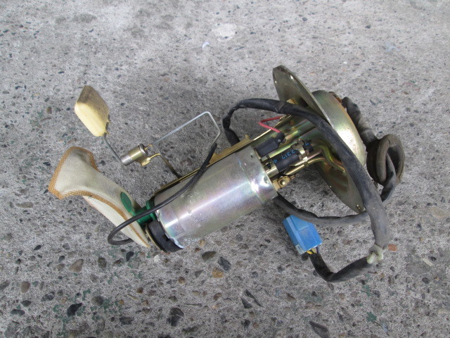 日産 ニッサン 純正 燃料ポンプ NISSAN A42-T02 12V 001-2323 日本製