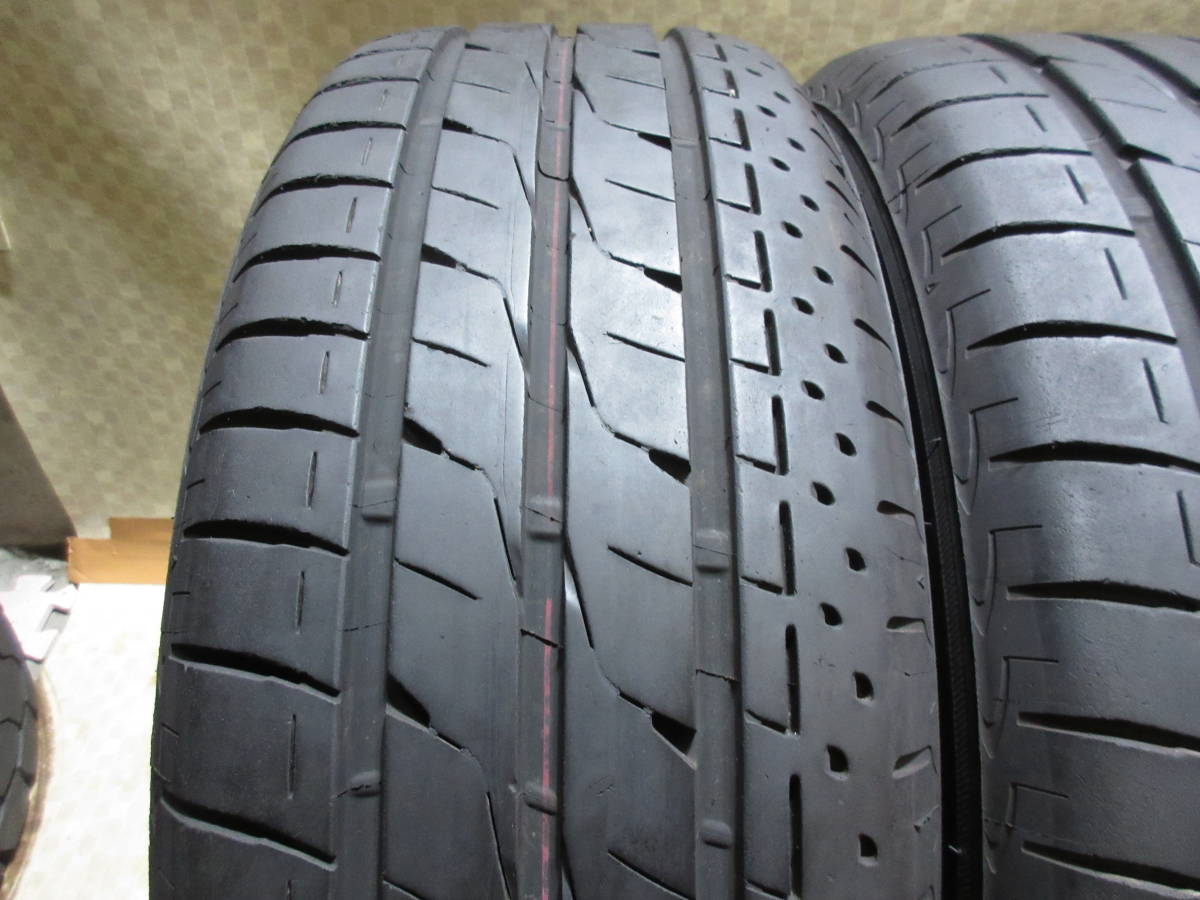中古タイヤ 215/55R17 BRIDGESTONE LUFT RVII ＆ PIAYZ PX-RVII 8分山 