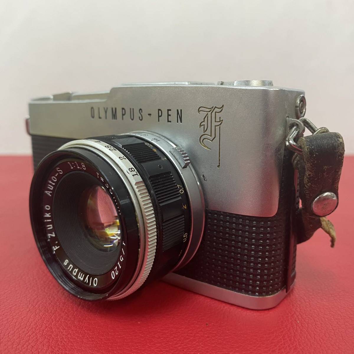 OLYMPUS PEN F 一眼レフカメラ レンズフードS-45付き PEN-Fは消滅し