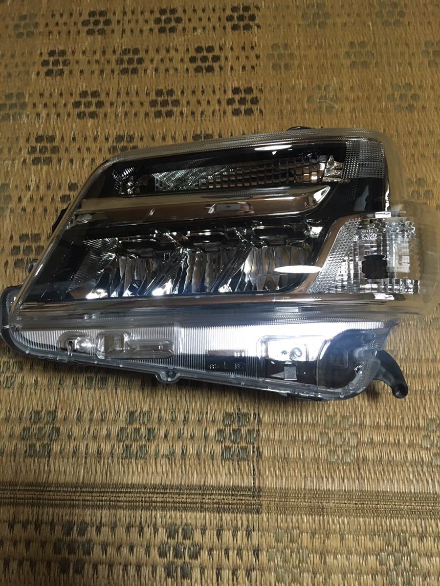  ダイハツ ハイゼットバン s321v 左LEDヘッドライト 81170-b5170(ヘッドライト)｜売買されたオークション情報、yahooの商品情報をアーカイブ公開 - オークファン ダイハツ用
