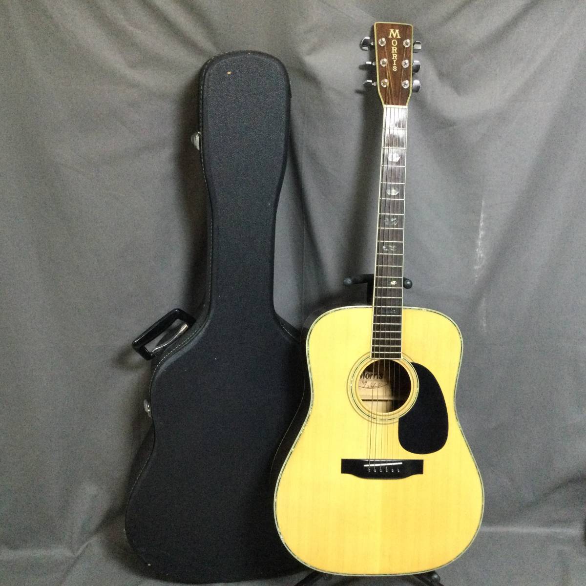 9/13　214973　MORRIS　W-40　アコースティックギター　モーリス　ハードケース付き　弦楽器　音楽　