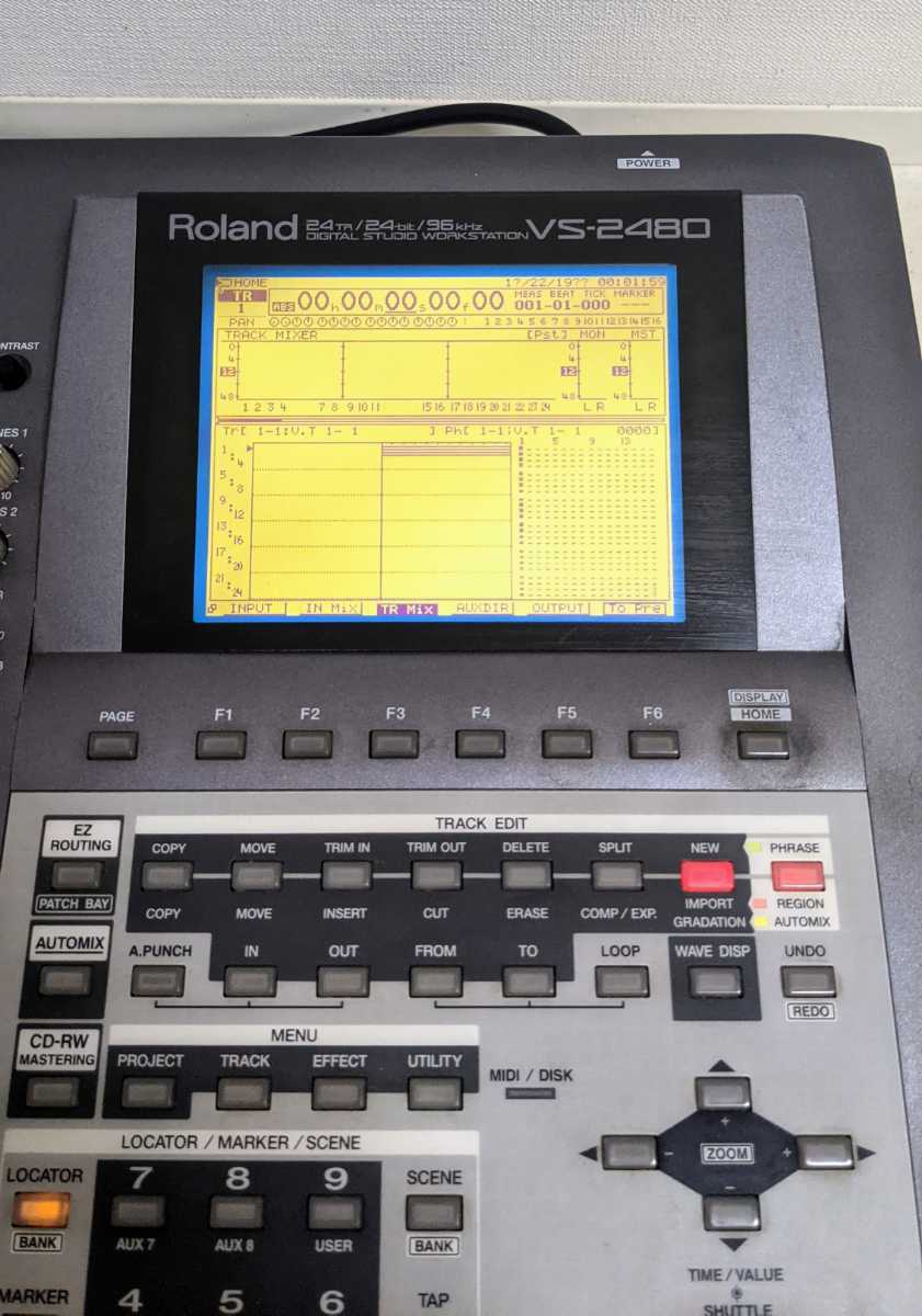 Roland DIGITAL STUDIO WORKSTATION デジタルスタジオワーク