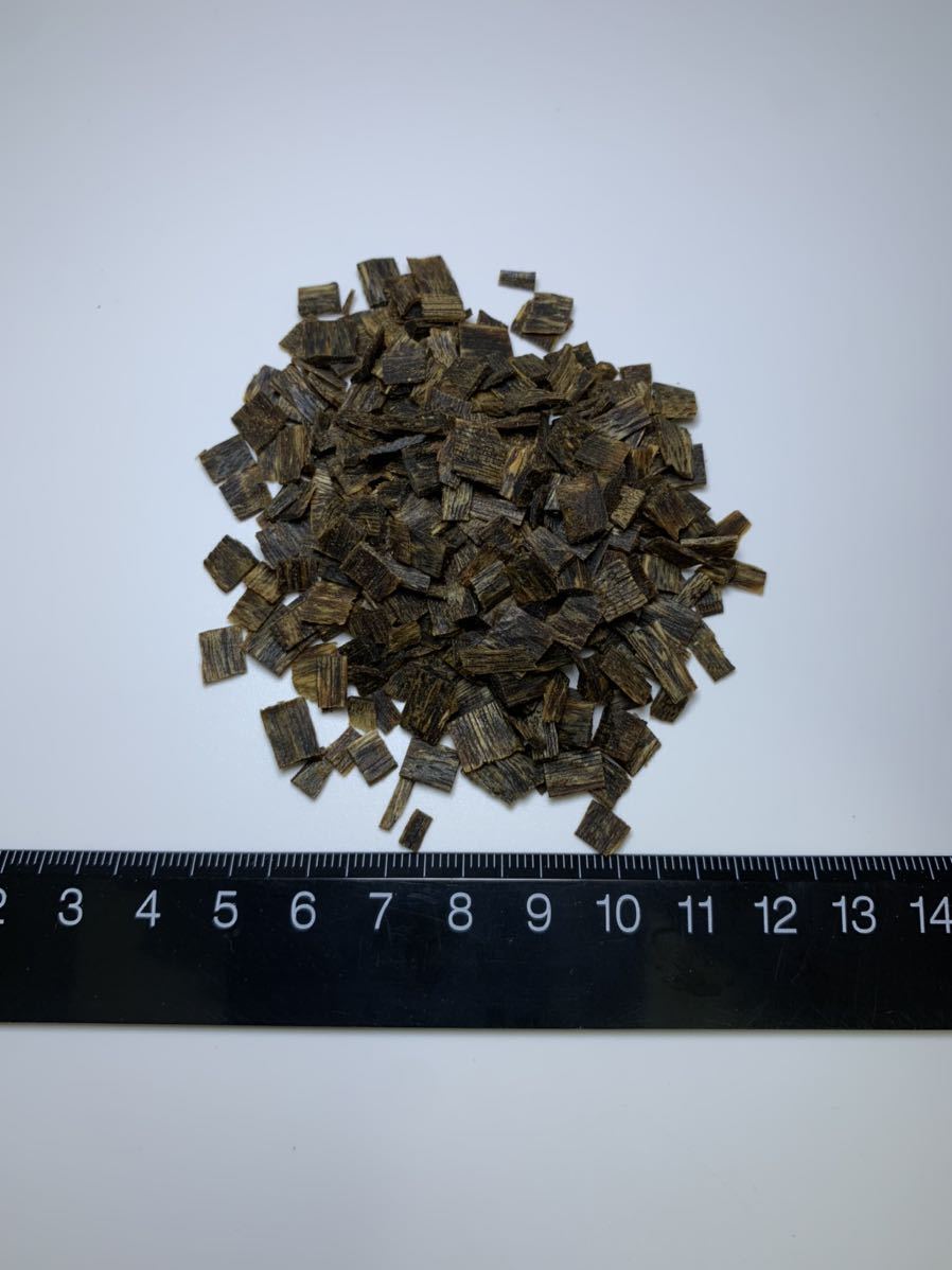 香木 伽羅】伽羅 割 12.255g 聞香用香木 六国五味☆香道 茶道｜沈香