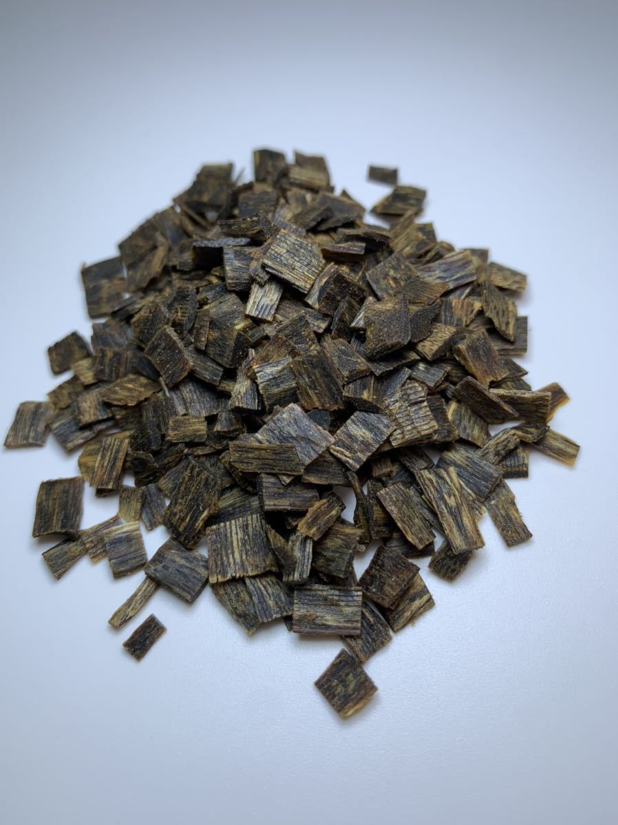 香木 伽羅】伽羅 割 12.255g 聞香用香木 六国五味☆香道 茶道｜沈香