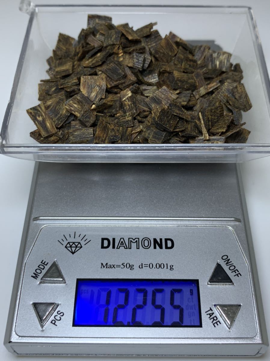 香木 伽羅】伽羅 割 12.255g 聞香用香木 六国五味☆香道 茶道｜沈香
