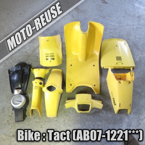 □【Tact タクト AB07】純正カウルSET　ベースに　黄色□K13764