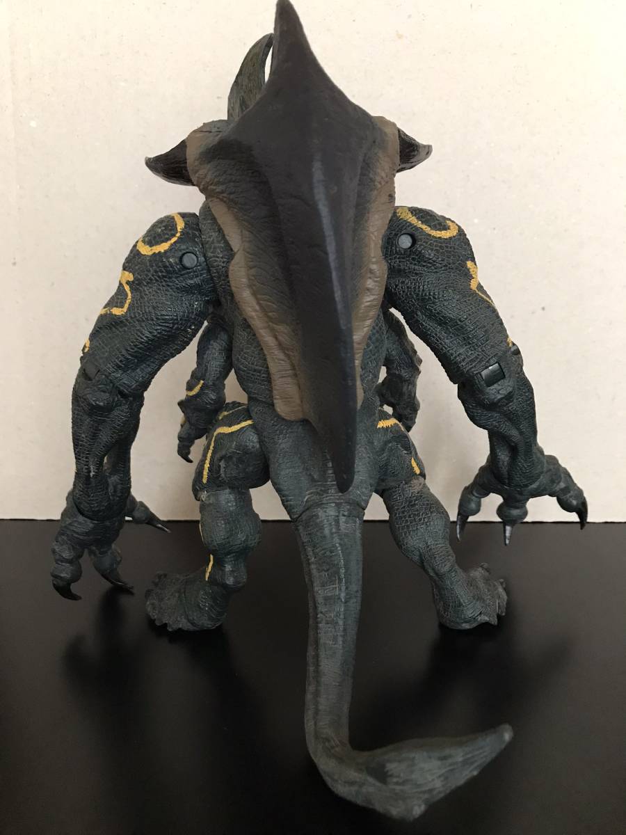 1円 NECA アックスヘッド/ナイフヘッドカイジュウ 2体セットB