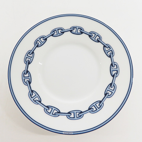 エルメス HERMES シェーヌダンクル カップ&amp;ソーサー シェーヌダンクルプラチナ 公式通販 食器 (エルメス) ティーカップ プラチナ カップ＆ソーサー シェーヌダンクル｜トレファクONLINE エルメスシェーヌダンクル 004116P2 ティーカップ＆ソーサーセット 未使用品エルメス