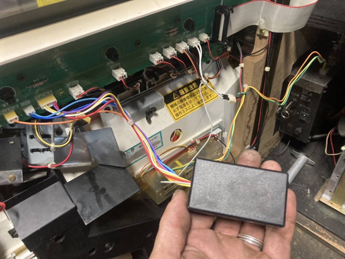 運送OK／手渡しOK】 ニュ―ハナハナ パチスロ実機 P5NHO-30 パイオニオ