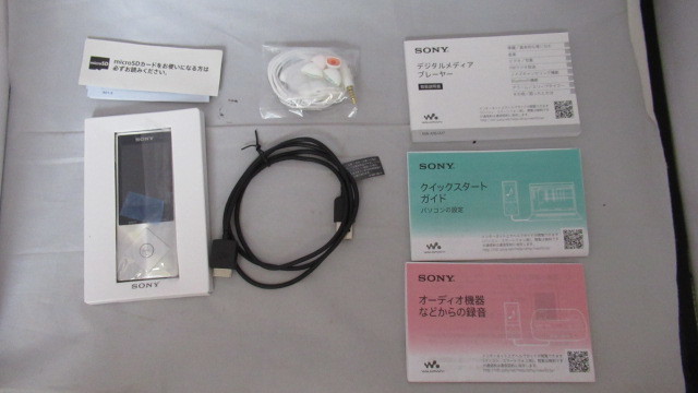 SONY ソニーWALKMAN/ウォークマン 32GB NW-A16 デジタルオーディオプレーヤー シルバー　動作確認済み 32GB &frasl; ウォークマン レッド BM ハイレゾ音源