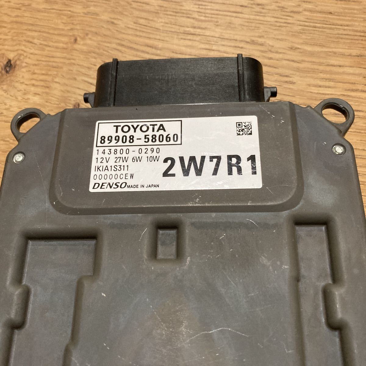 即決！！】30 アルファード ヴェルファイア後期型 2眼LEDヘッド