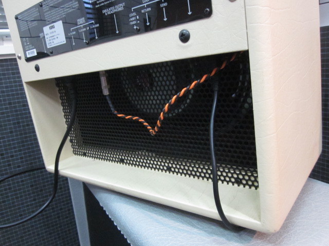 中古美品 BLACKSTAR STUDIO 10 6L6 / ブラックスター 出力10W 真空管 コンボ アンプ 12インチ Celestion Seventy-80スピーカー搭載_9