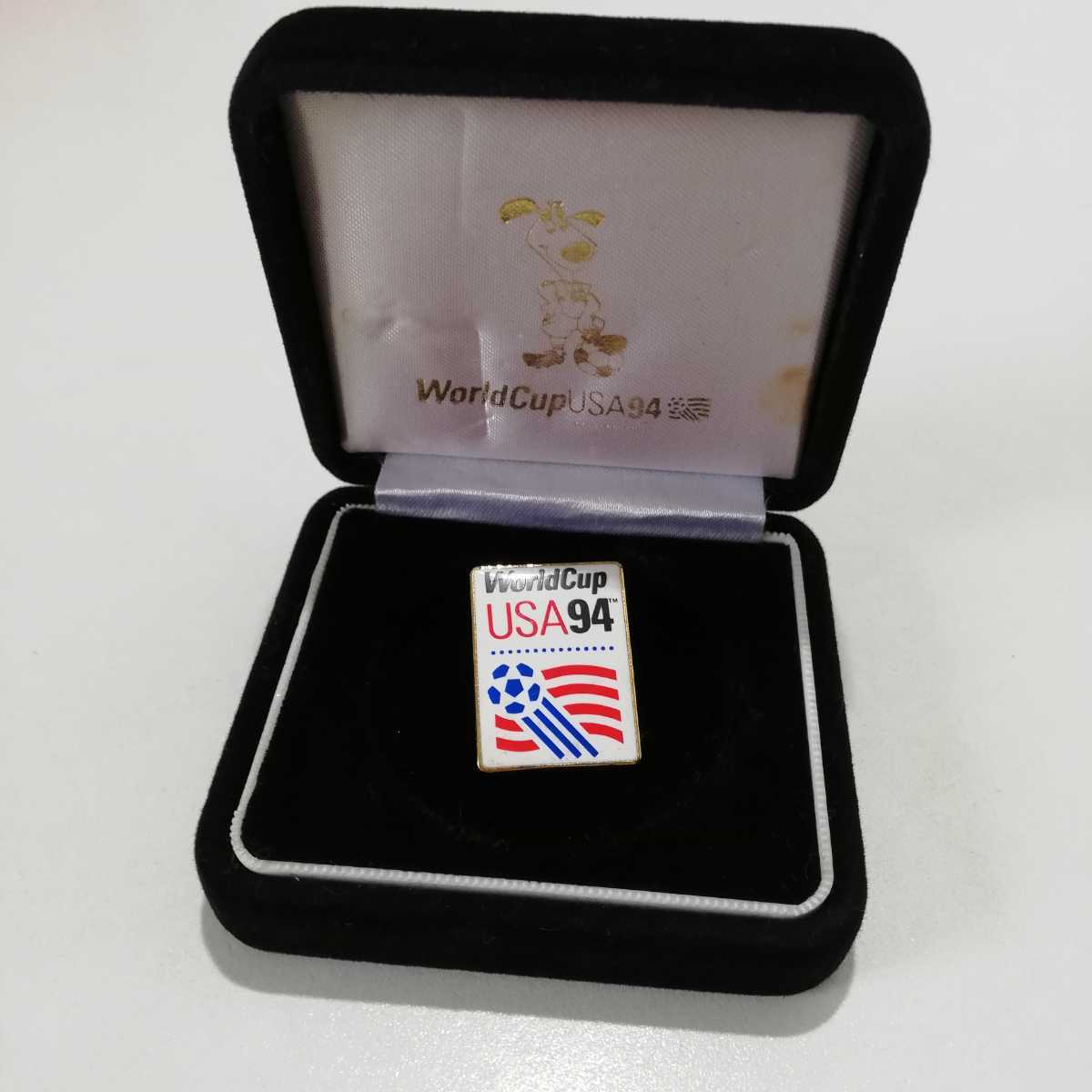 サッカーワールドカップ USA94 FIFA World Cup 公式ピンバッジ 2.5cm 