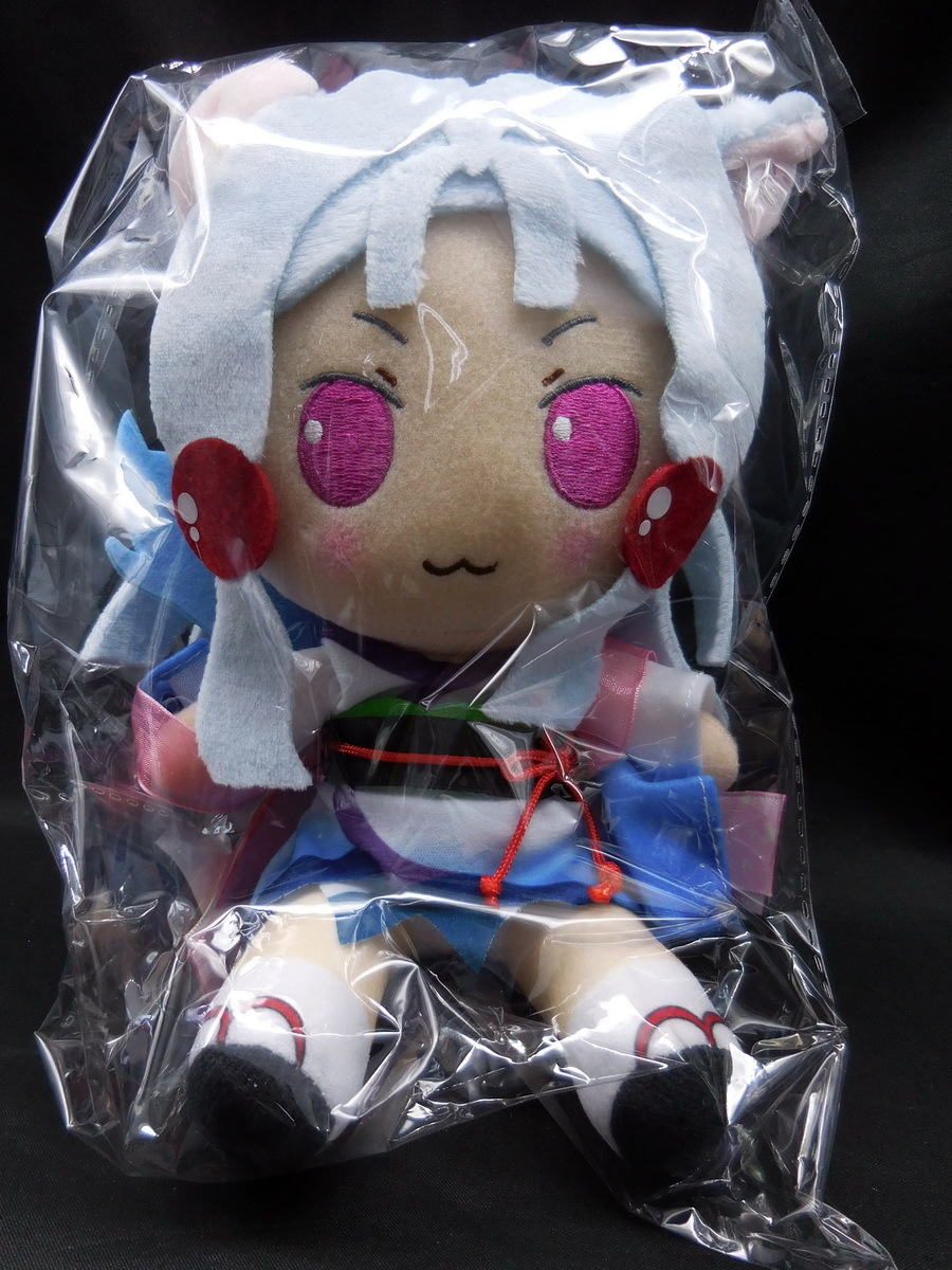東北イタコ おすわりぬいぐるみ 缶バッジ付 AHSストア ぬいぐるみ 